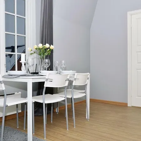 Super Cental 4-bedroom Apartment, Perfect For Share. Apartman Oslo